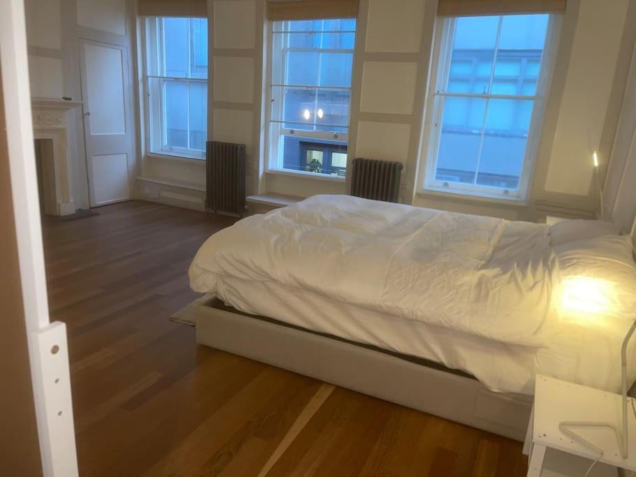 Spacious 2 Bedroom Apartment In The Heart Of Soho. Londra Exterior foto