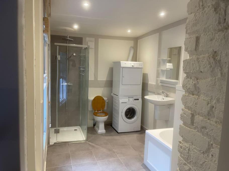 Spacious 2 Bedroom Apartment In The Heart Of Soho. Londra Exterior foto